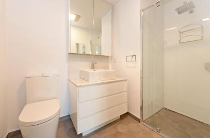 Luxury Apartments in Basundhara for Sale